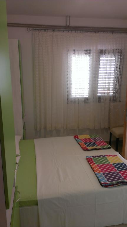 Apartments Hana Starigrad Paklenica Kamer foto
